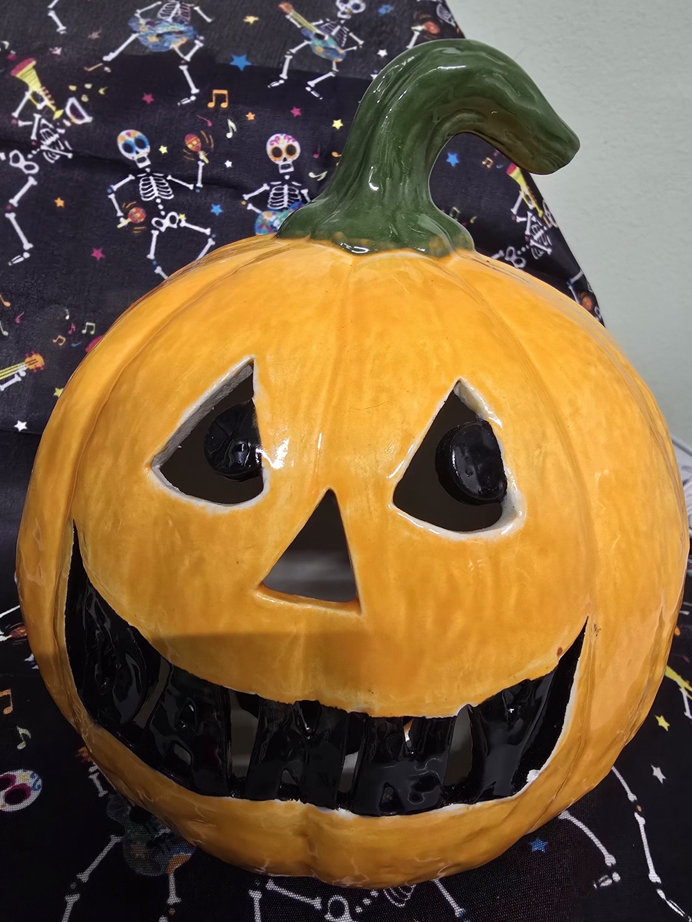 "DANNY" Personalized Handcrafted Ceramic Light-up Jack-o'-Lantern